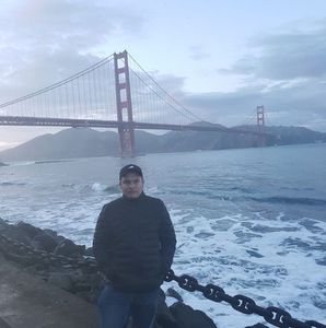 Meet your Posher, Cesar